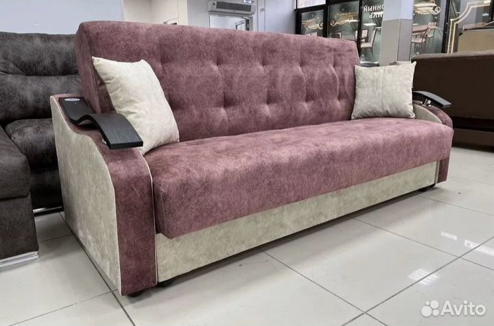 Диван Сакура