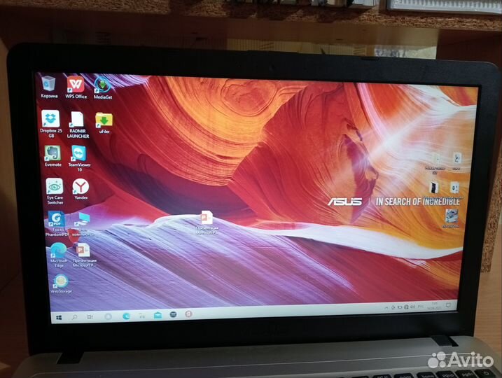 Ноутбук asus