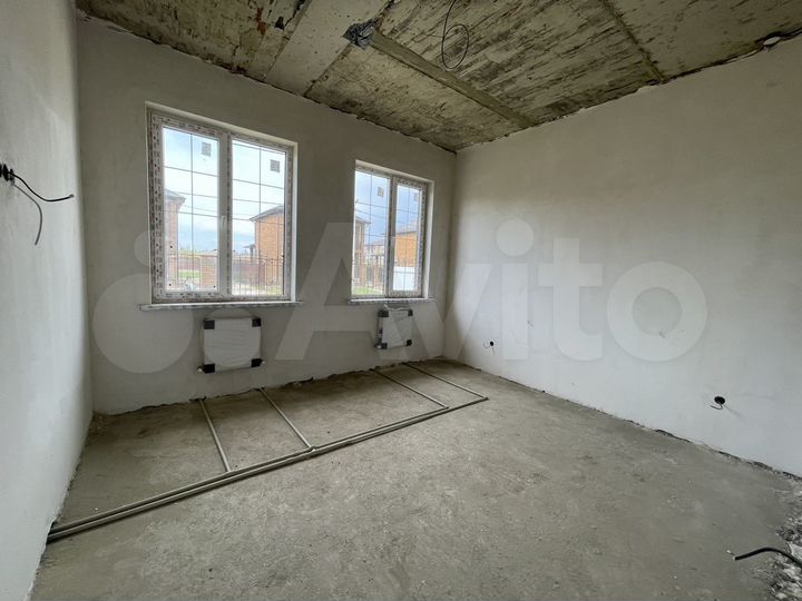 Дом 100 м² на участке 4 сот.