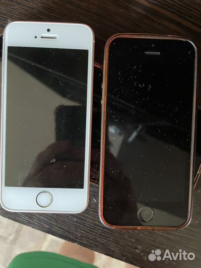 iPhone SE, 32 ГБ