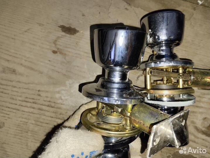 Ручки дверные межкомнатные