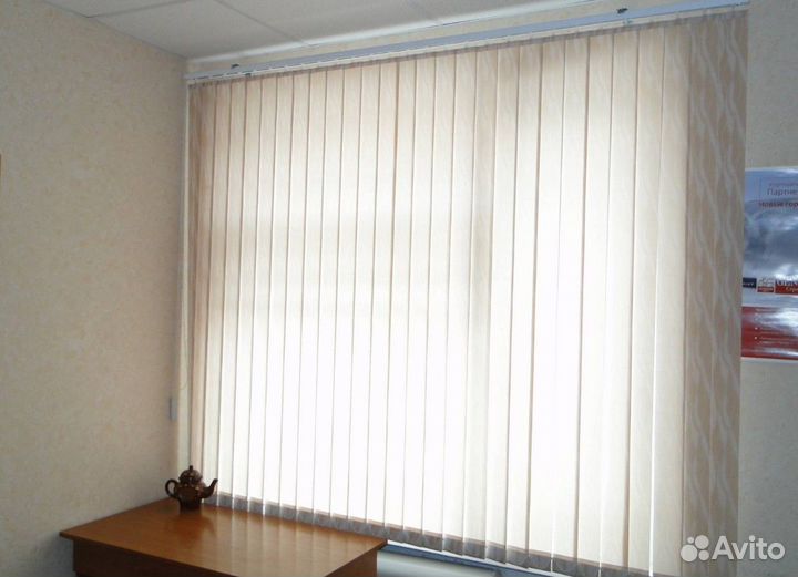 Вертикальные жалюзи на окна