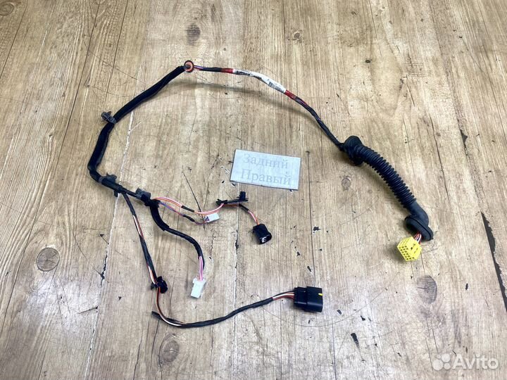 Проводка двери задней правой Kia Soul 2008-2011г