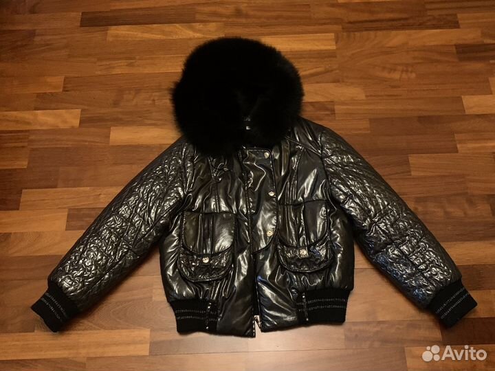 Куртка зимняя на синтепоне с капюшоном