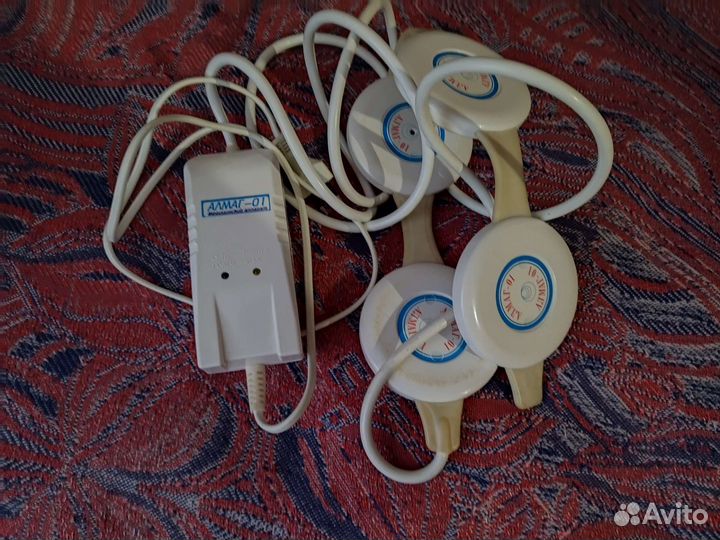 Лечебный прибор