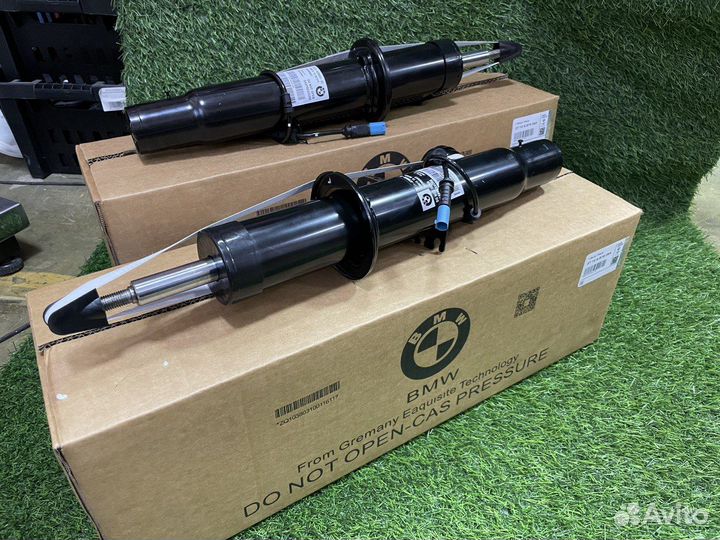 Амортизаторы BMW F15 37106875083 / 37106875084