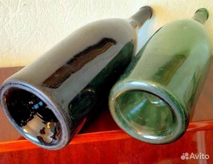 Бутылка старинная большая 2шт. 19 век