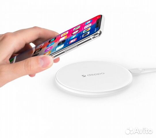 Беспроводная Быстрая Зарядка Deppa (10W) +Кабель