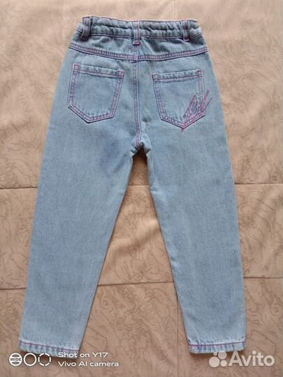 Новые джинсы для девочки Futurino 110