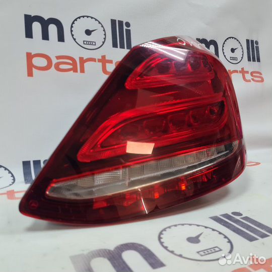 Фонарь задний правый Mercedes-Benz C-Class W205