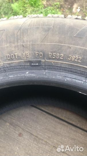 Pirelli Ice Zero 205/60 R16