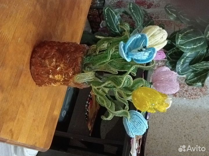 Цветы из бисера