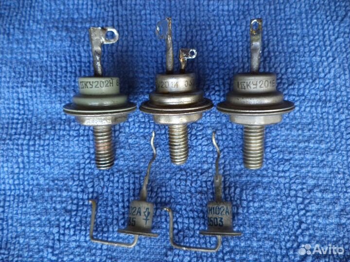 Радиолампы и радиодетали