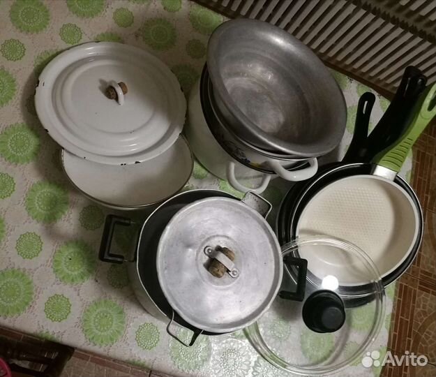 Кастрюли, сковороды