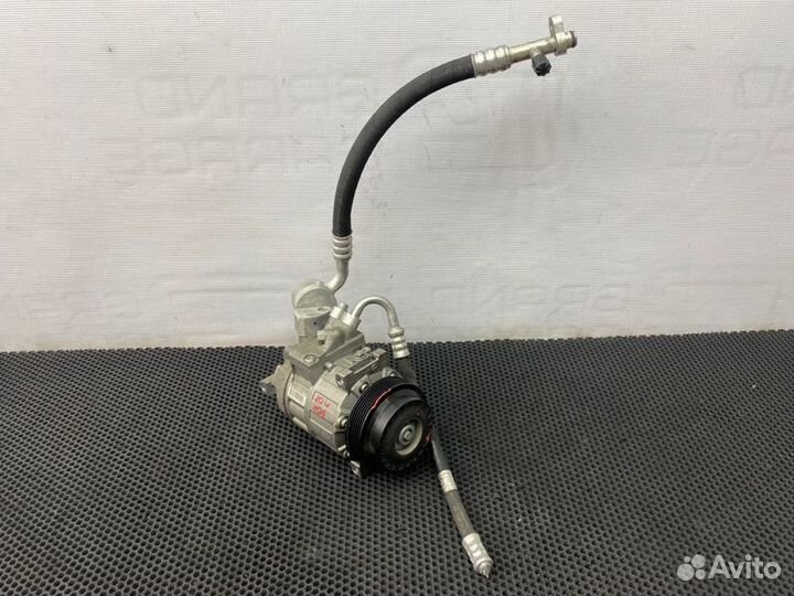 Компрессор кондиционера Mercedes-Benz C-Class W204