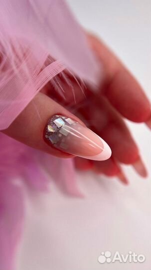 Маникюр педикюр наращивание ногтей