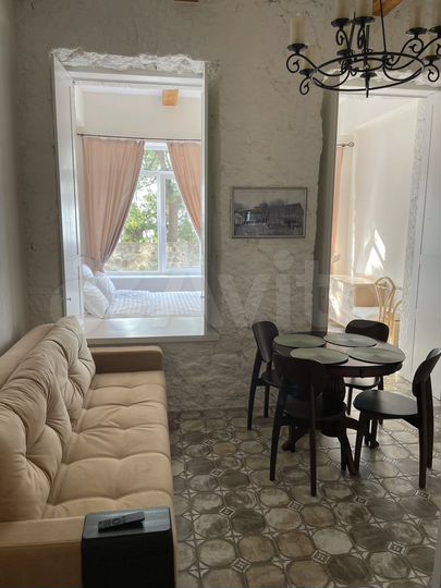 1-к. квартира, 35 м², 1/3 эт.