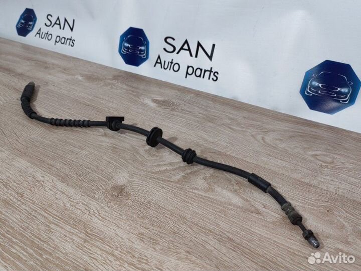 Шланг тормозной передний Bmw 5 F10 N52B25 2011