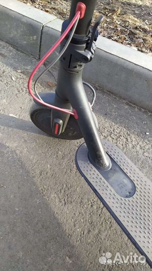Самокат взрослый электрический бу
