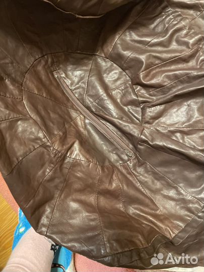 Чехол на пуфик кожаный