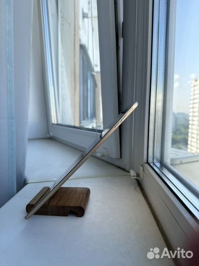 Планшет Apple iPad Air 2 Wi-Fi 16 gb