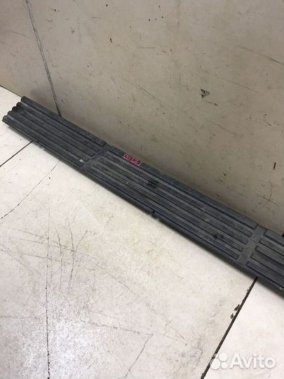 Накладка на порог левая Lexus LX