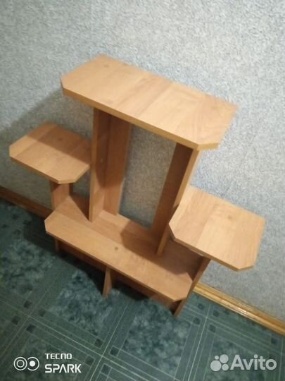 Полочка для цветов