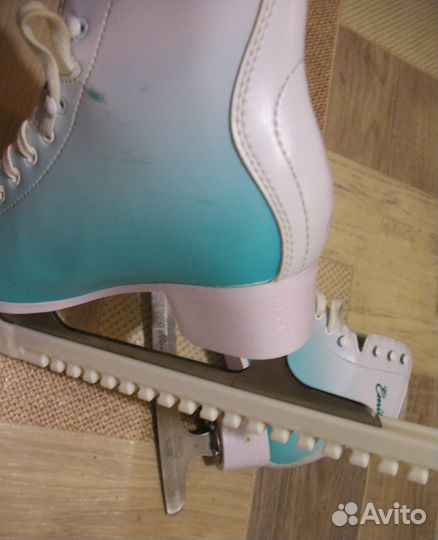 Фитнес-коньки фигурные женские nordway 