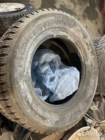 Nokian Tyres Hakkapeliitta 1 275/60 R17