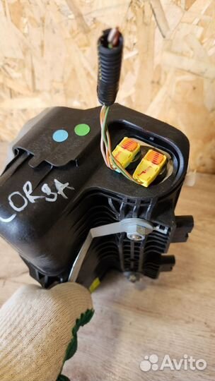 Подушка безопасности (в торпедо) Opel Corsa D