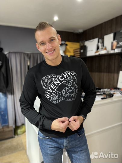 Свитшот givenchy