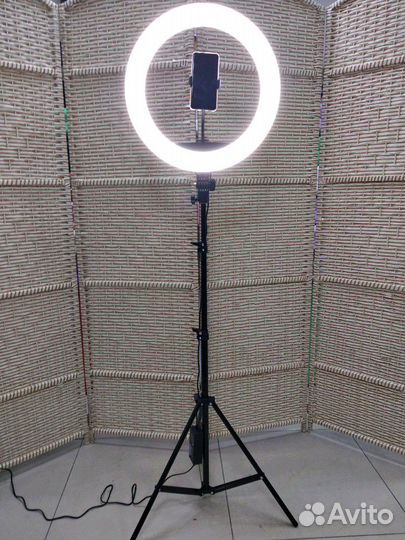 Кольцевая лампа 45см (новая). В наличии