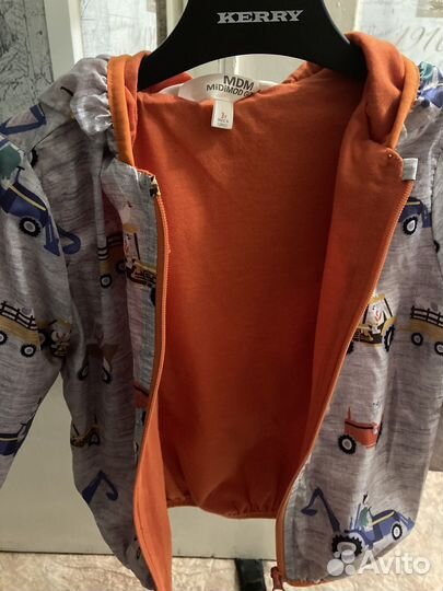 Ветровка весенняя 92-98 размер