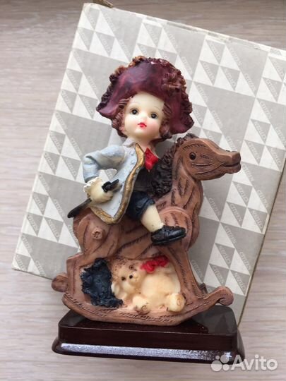 Настольные фигурки