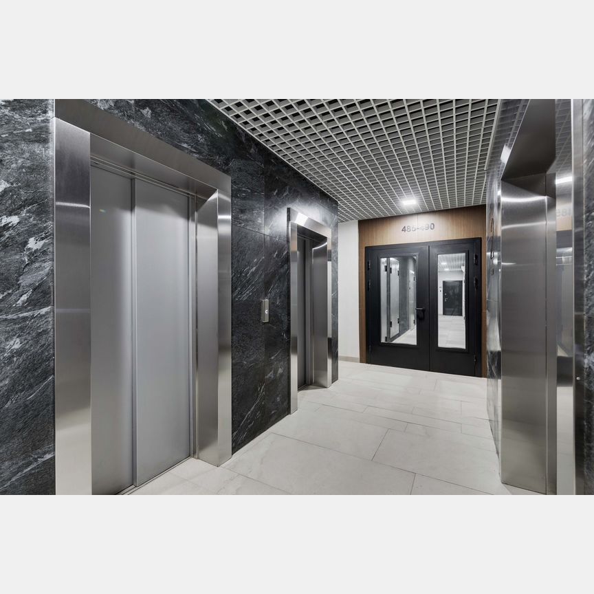 2-к. квартира, 67,1 м², 6/18 эт.