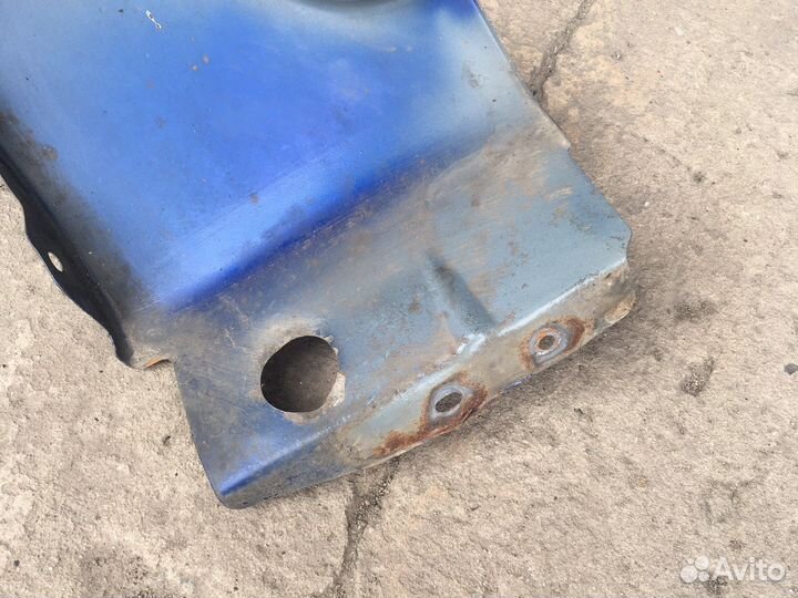 Крыло переднее правое mazda 3 bk седан