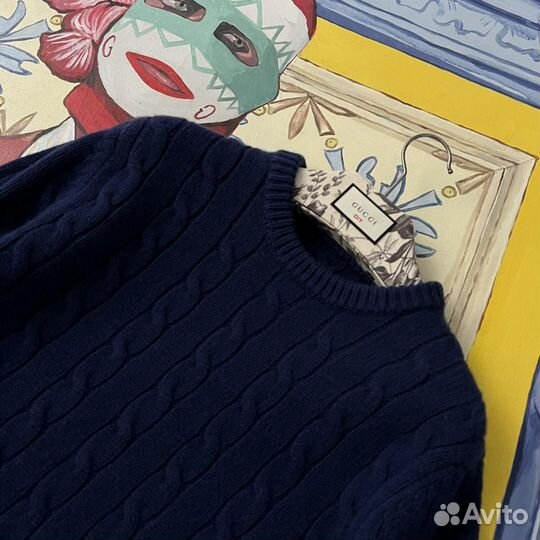 Синий свитер Gucci
