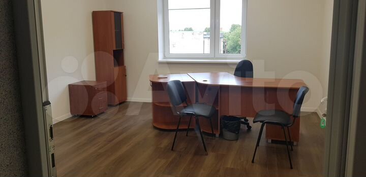 Офис с мебелью, 21.64 м²