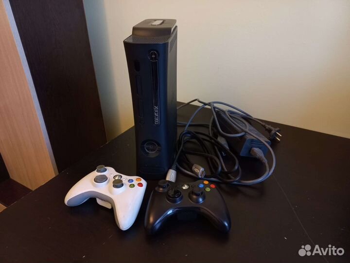 Xbox 360 Elite, чёрный, freeboot 120 гб