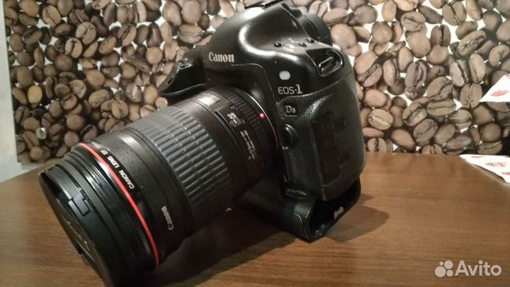 Зеркальный фотоаппарат canon 1Ds (тушка)