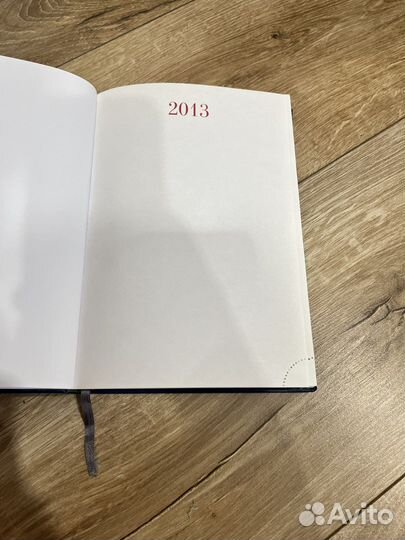 Блокноты ежедневники кожа