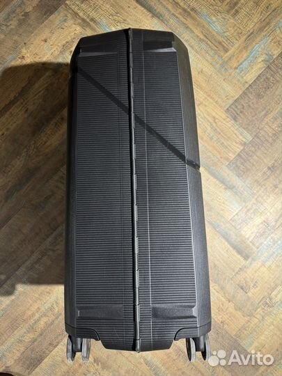 Чемодан samsonite