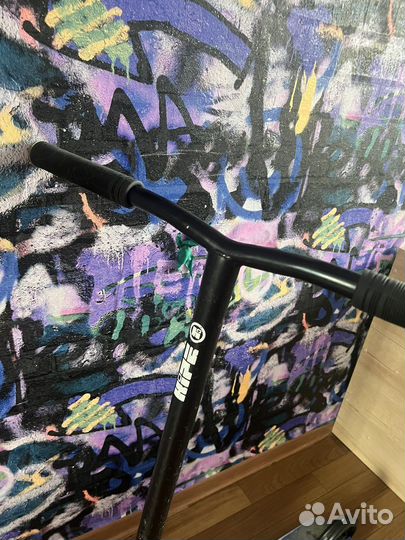 Трюковой самокат hipe