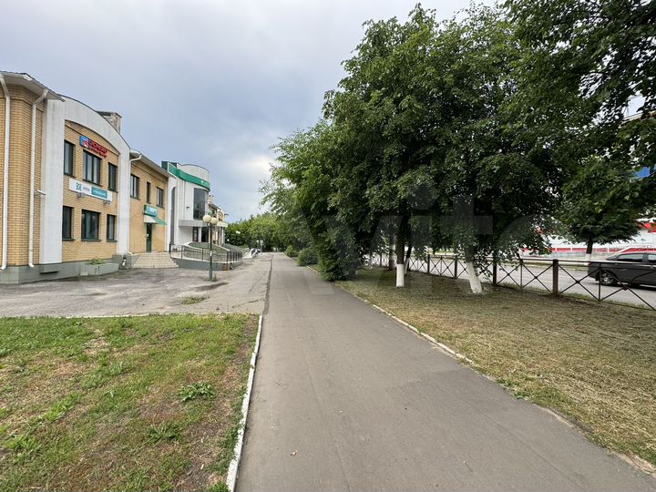 Свободного назначения, 3000 м²