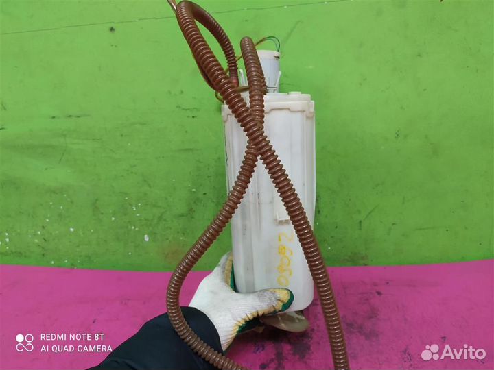 Бензонасос левый Audi A8D3 VW Phaeton 3,2 4,2 6,0