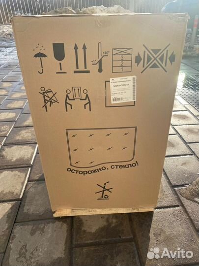 Электроплита с духовкой новая