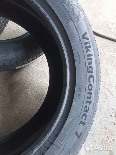 Continental ContiVikingContact 7 255/55 R20