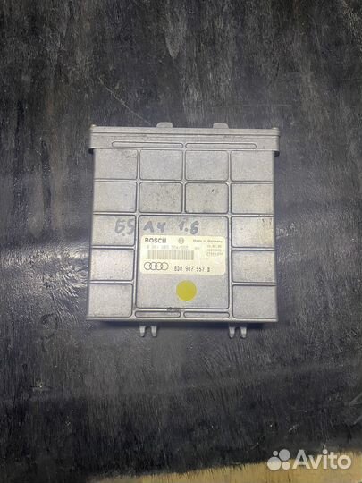 8D0907557B Блок управления двигателем Audi A4 b5
