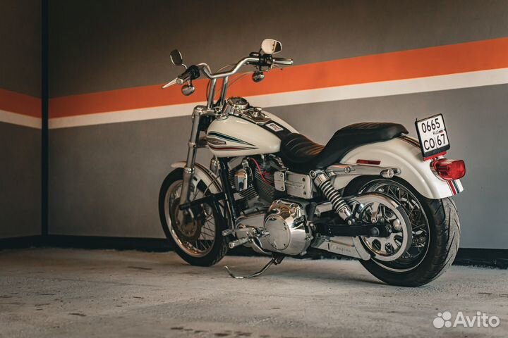 Harley Davidson Dyna Super Glide