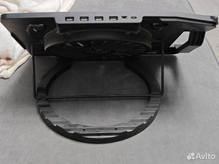 Подставка для охлаждения ноутбука Cool Master